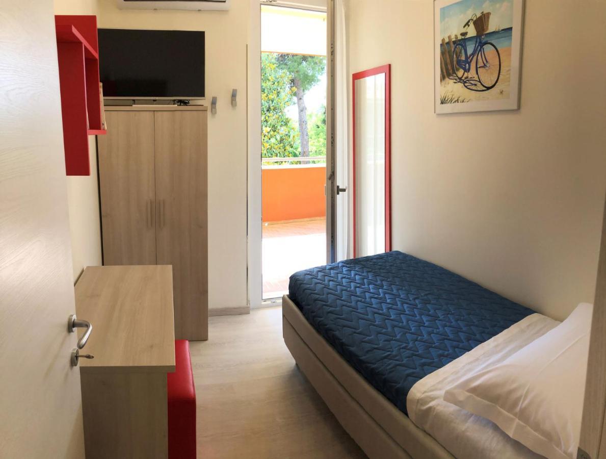 Residenza Verdemare Misano Adriatico Kültér fotó